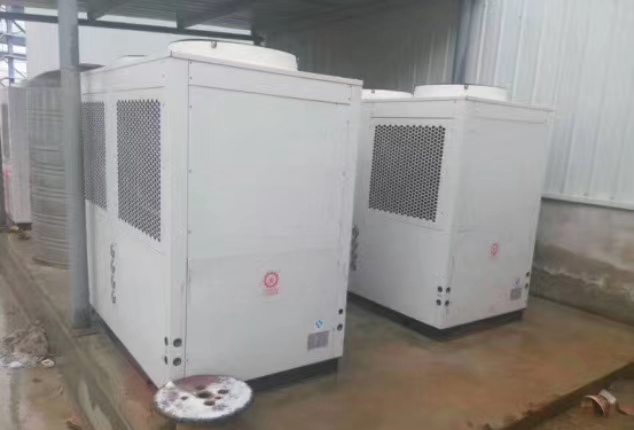 暖通師傅講大實(shí)話:千萬不要裝燃?xì)獗趻鞝t,家用空氣能采暖更安全 暖通師傅講大實(shí)話:千萬不要裝燃?xì)獗趻鞝t,家用空氣能采暖更安全